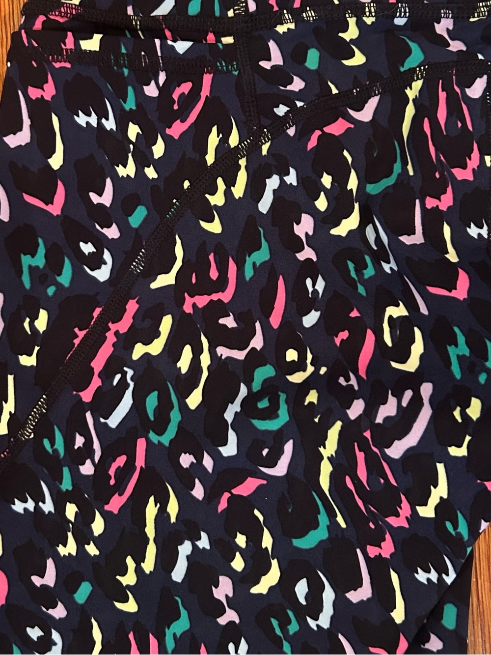 Sweaty Betty Power 9” Biker Shorts - Size XS - Picture 5 of 5
